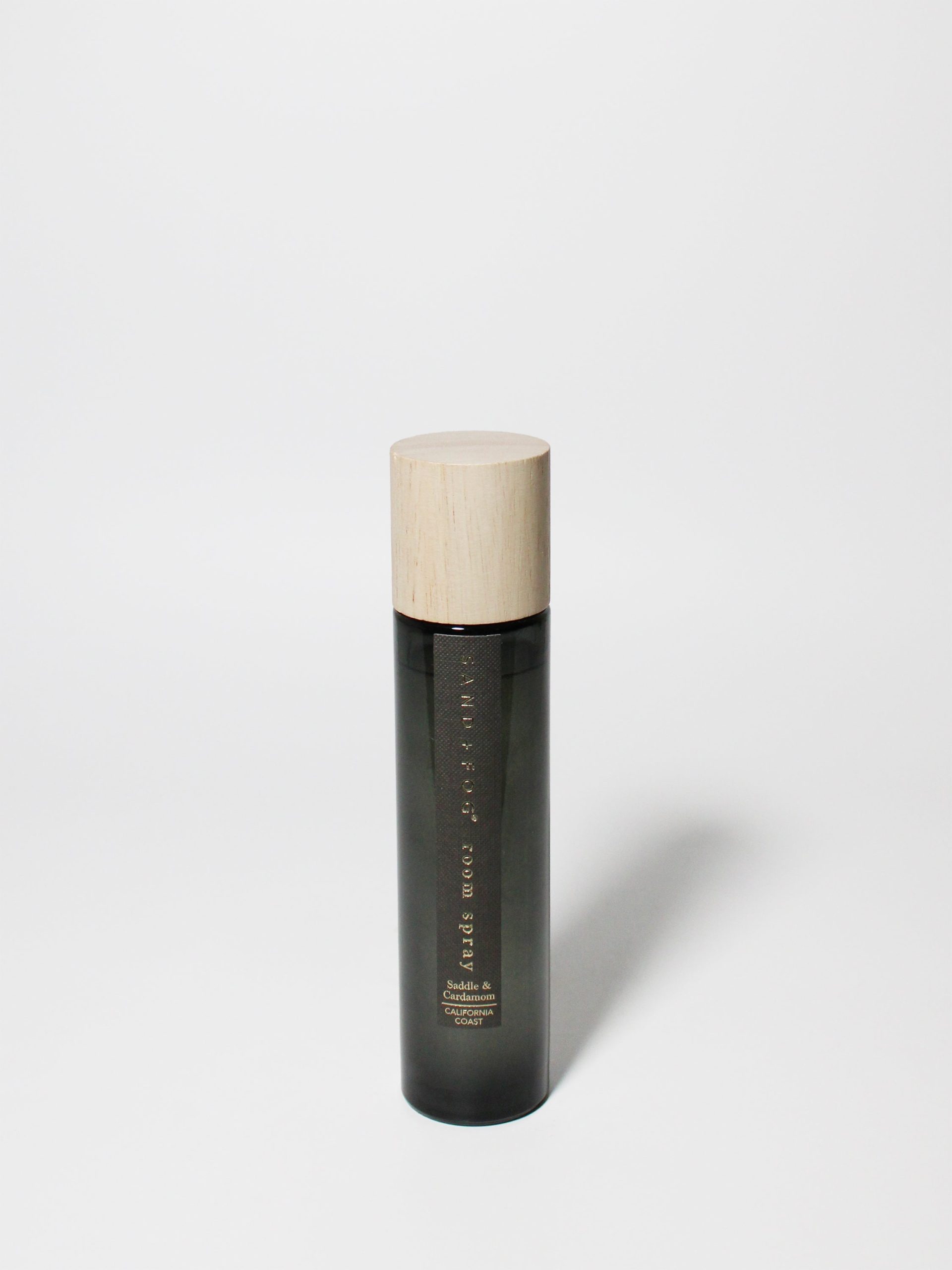 Sand Fog Saddle & Cardamom 12 oz scented candle - Image 5